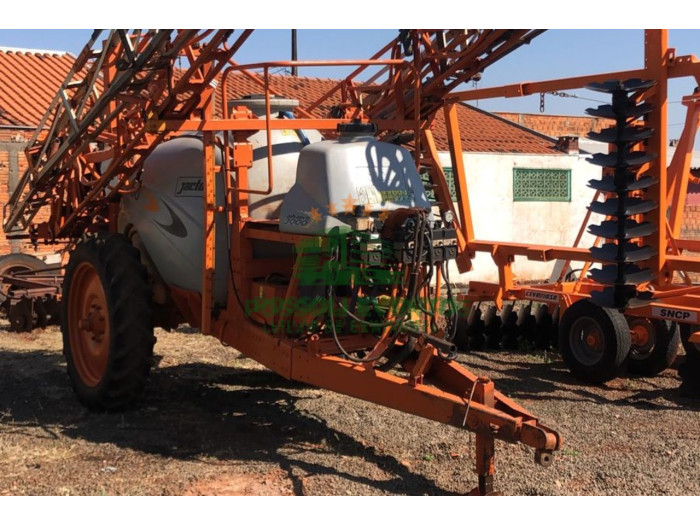 JACTO ADVANCE 3000L AM24 2009