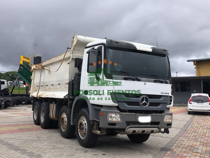 MERCEDES BENZ MB4844 2010